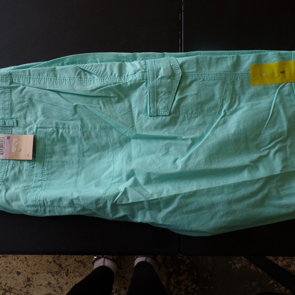 Light Blue DKNY Capri Pants - Picture 3 of 4